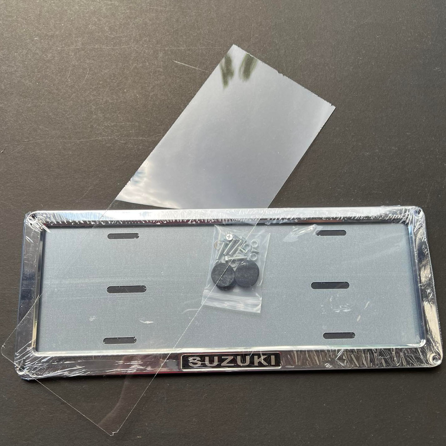 1PC SUZUKI Car Plate Cover Deflector Chrome Plate License Frame Cover with Clear Number Cover