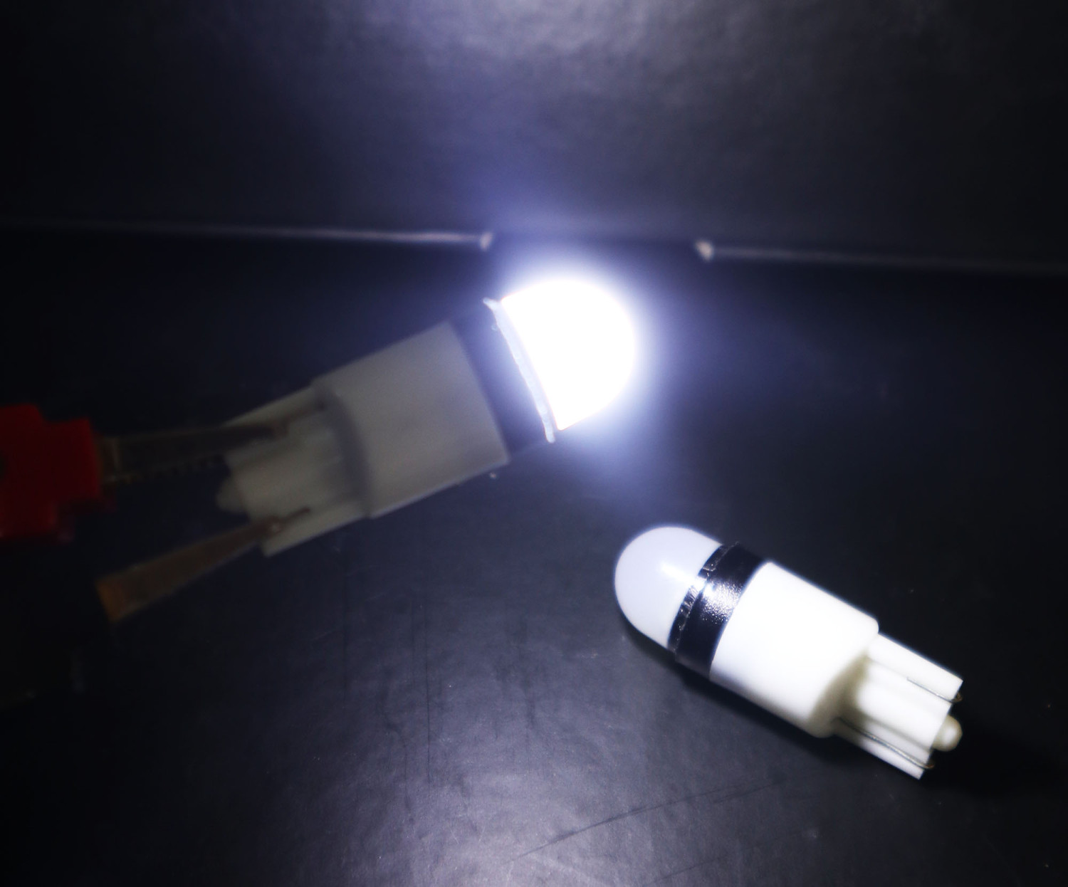 JBXD-006A LED (WHITE) PARKLIGHT T10 CAR PARK LIGHT 2PCS